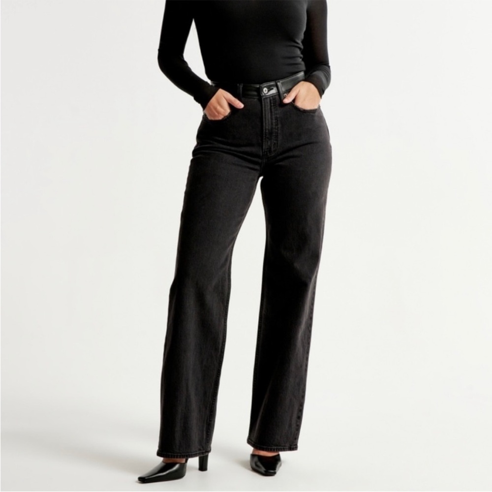 Abercrombie curve love high waist 90s relaxed jean with leather accent waist